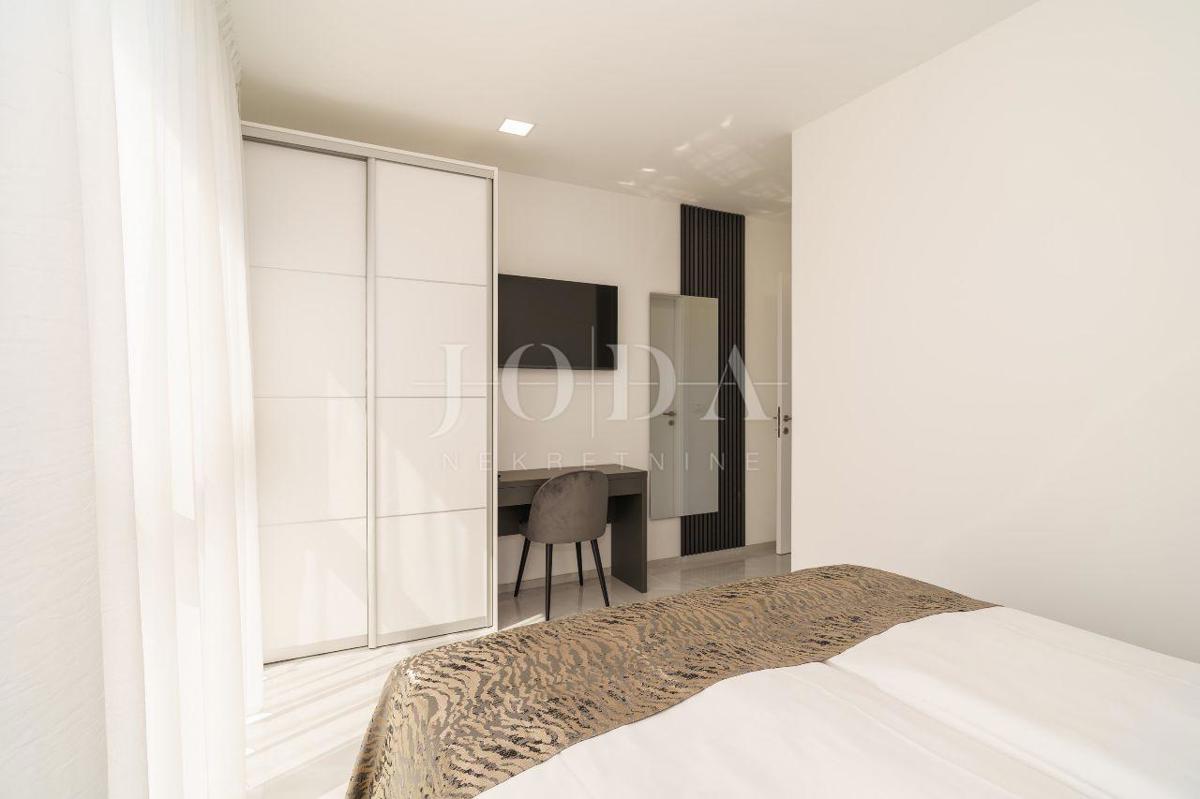 Bribir villa moderna con piscina e vista mare