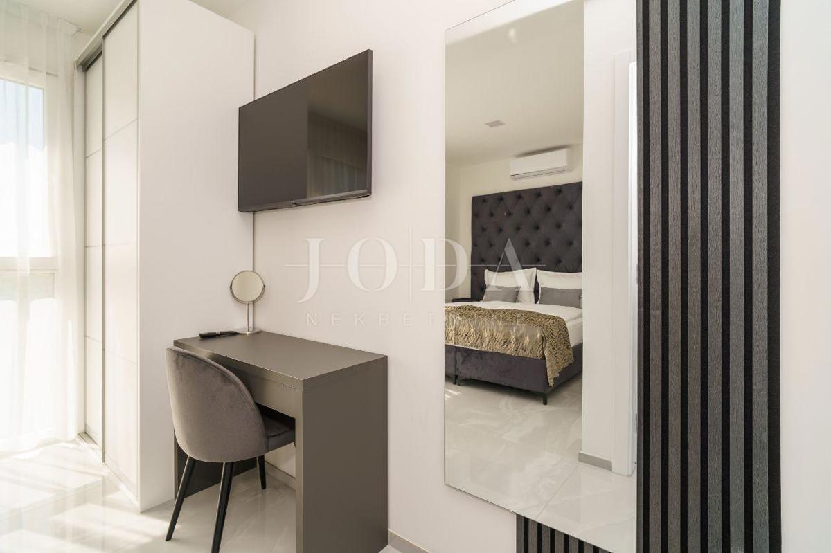 Bribir villa moderna con piscina e vista mare