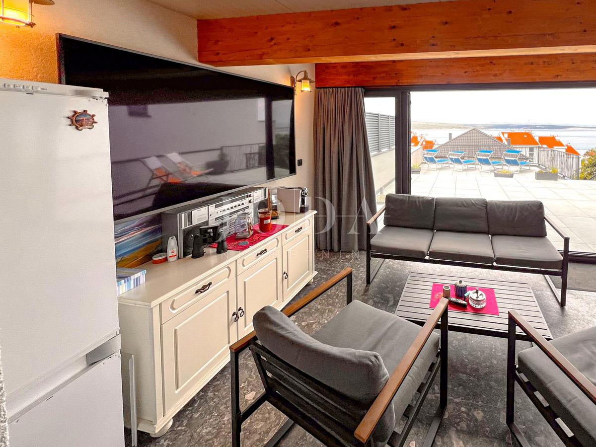 Edificio indipendente a Crikvenica con giardino e terrazza sul tetto