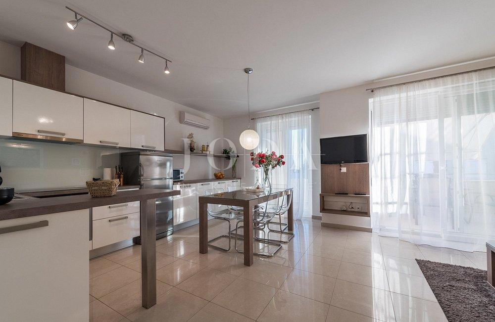 Allogio Novalja, 77,97m2