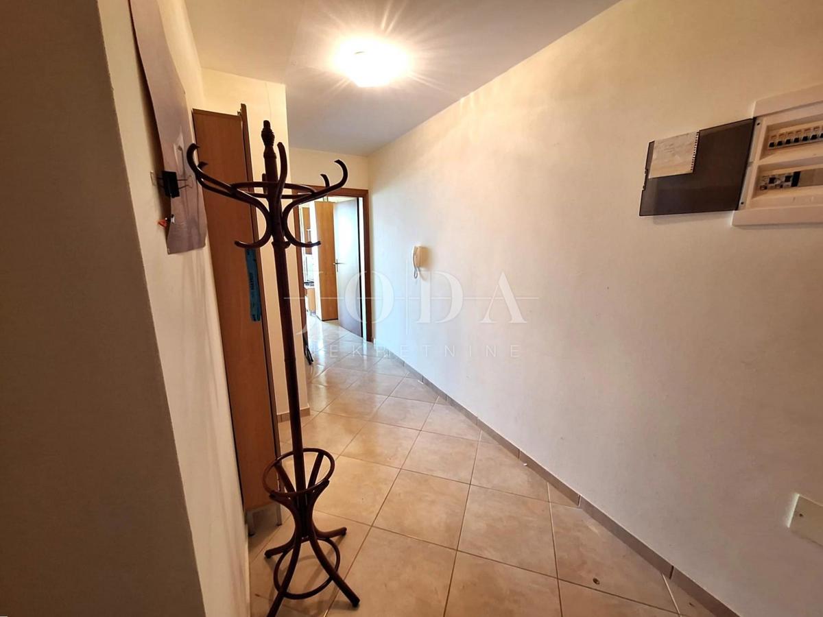 Klimno - spazioso appartamento con vista mare