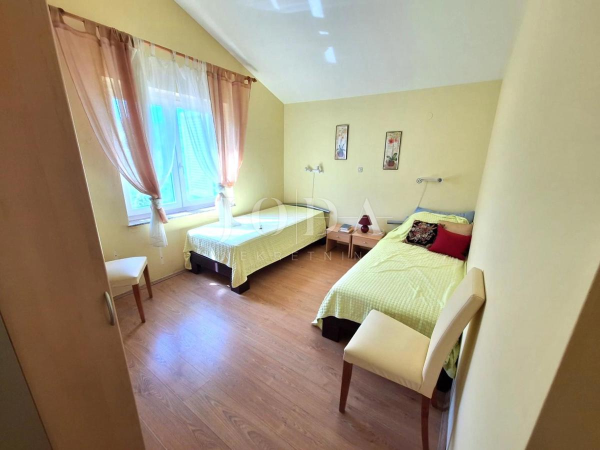 Klimno - spazioso appartamento con vista mare