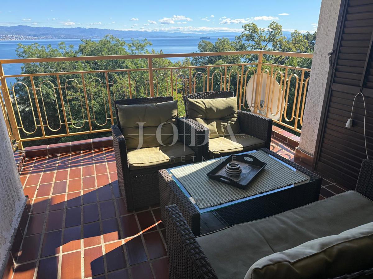 Allogio Opatija - Centar, Opatija, 110m2