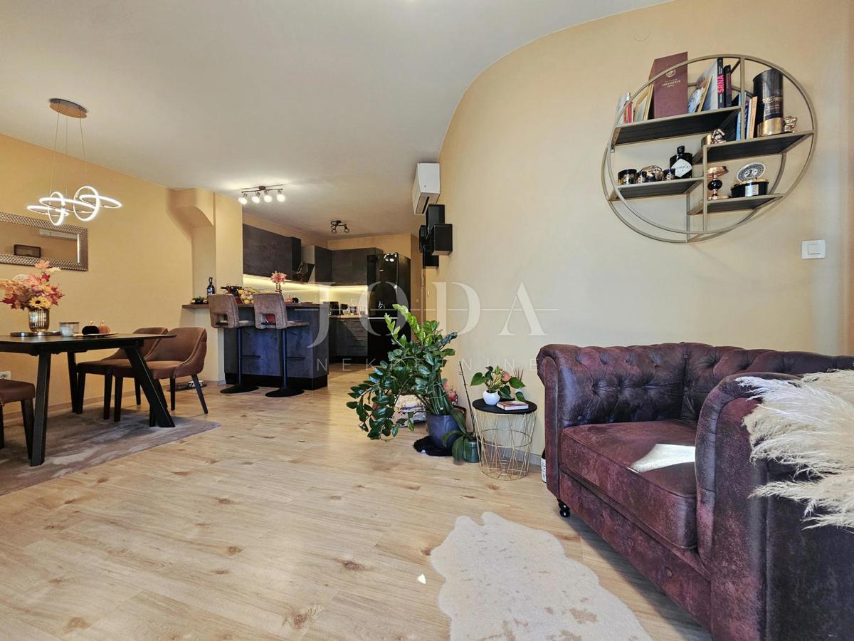 Malinska, Appartamento moderno con vista mare