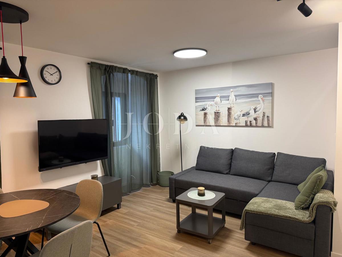 Allogio Centar, Rijeka, 93,67m2