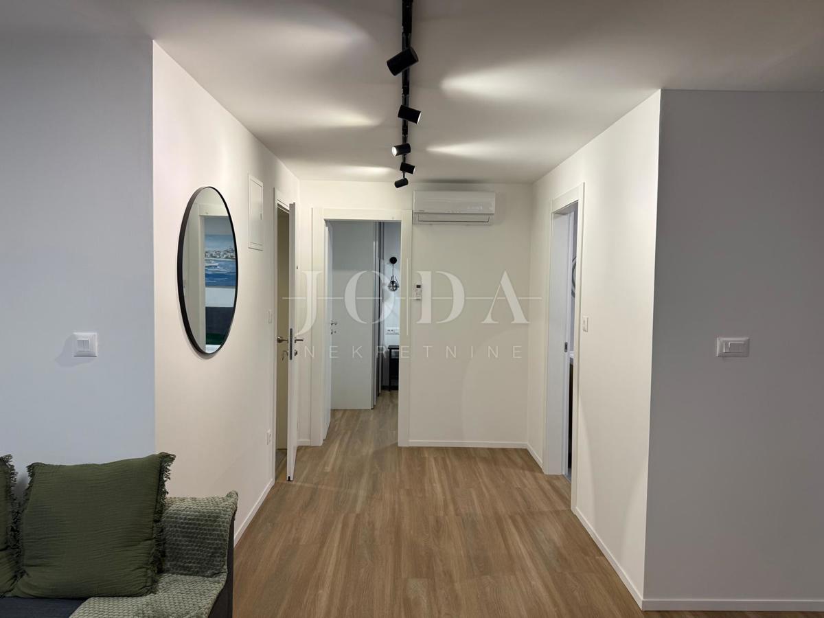 Allogio Centar, Rijeka, 93,67m2