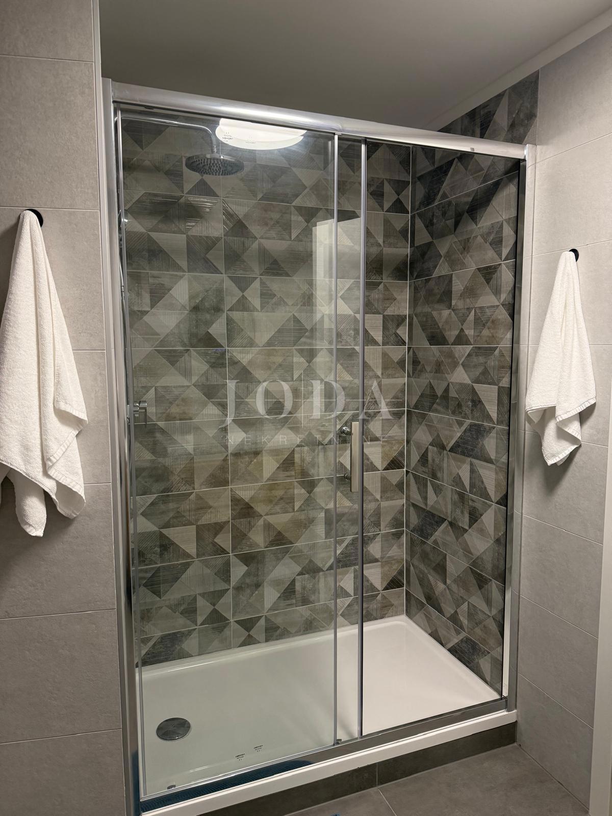 Allogio Centar, Rijeka, 93,67m2