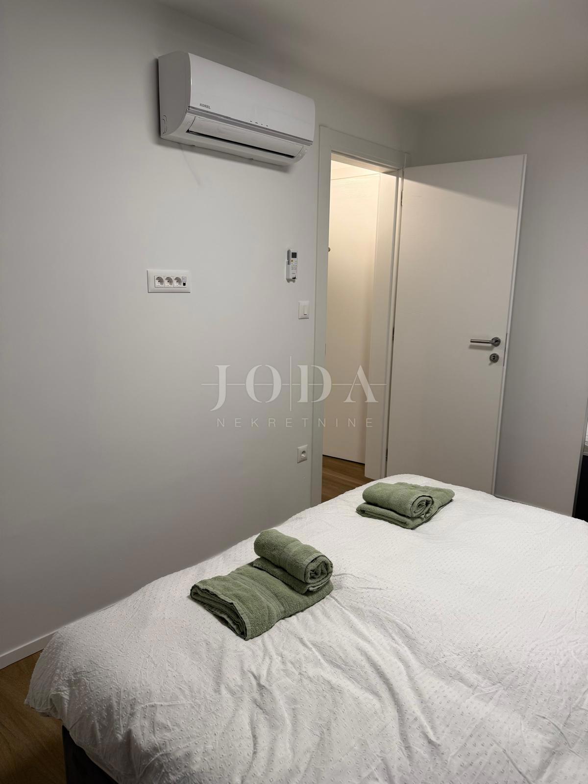 Allogio Centar, Rijeka, 93,67m2