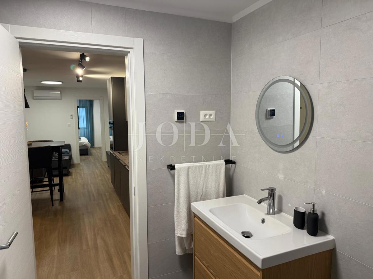 Allogio Centar, Rijeka, 93,67m2