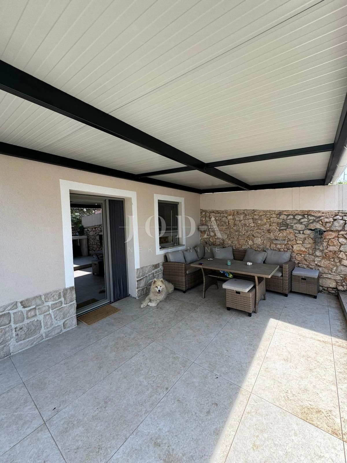 Casa Kostrena, 302m2