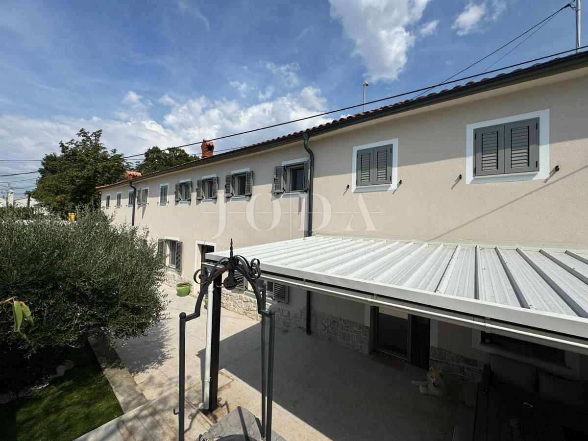 Casa Kostrena, 302m2