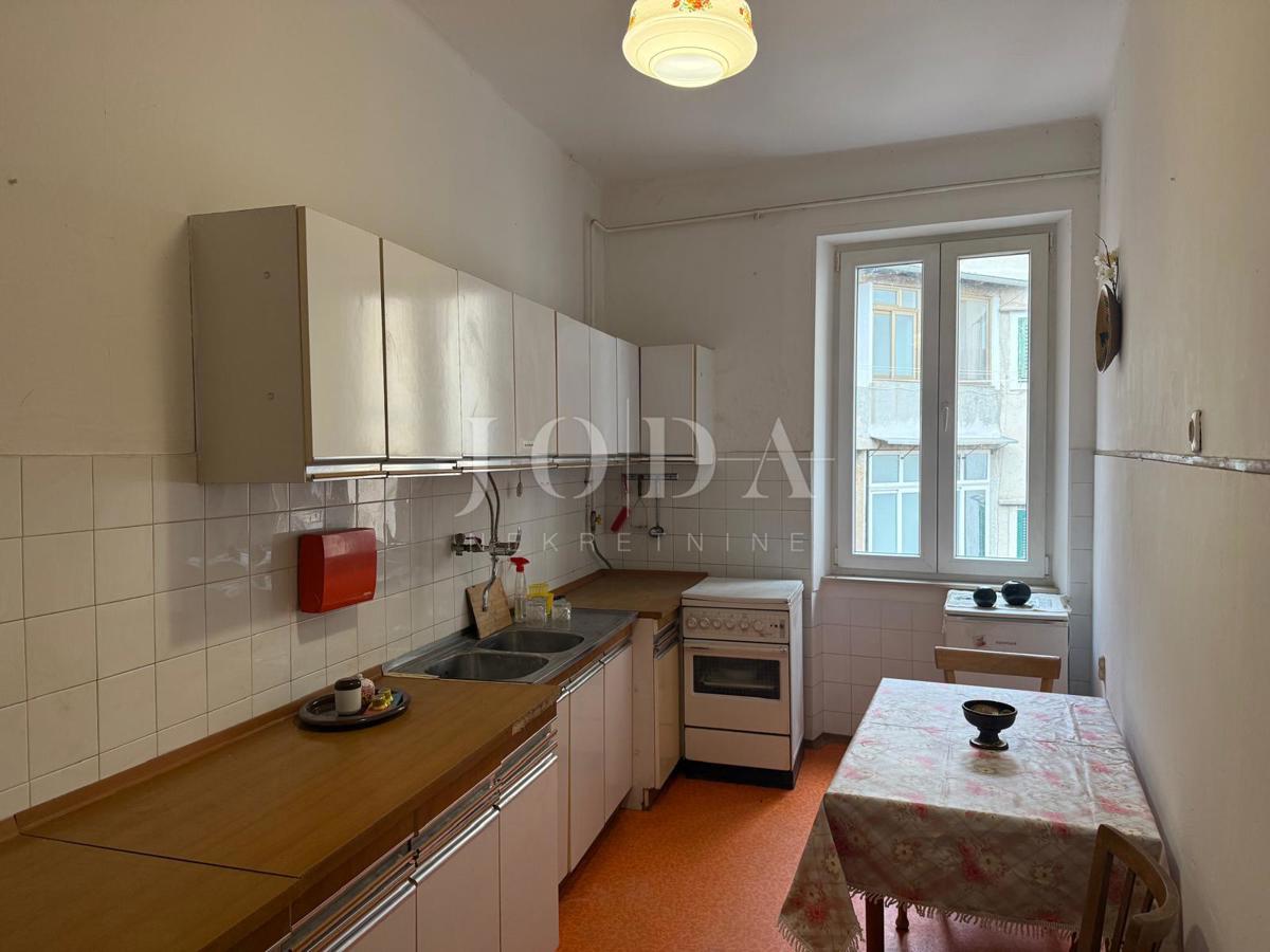 Allogio Stari Grad, Rijeka, 62m2