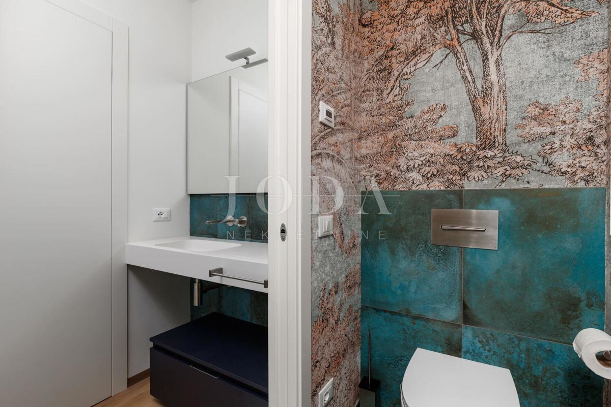 Casa di lusso in prima fila sul mare