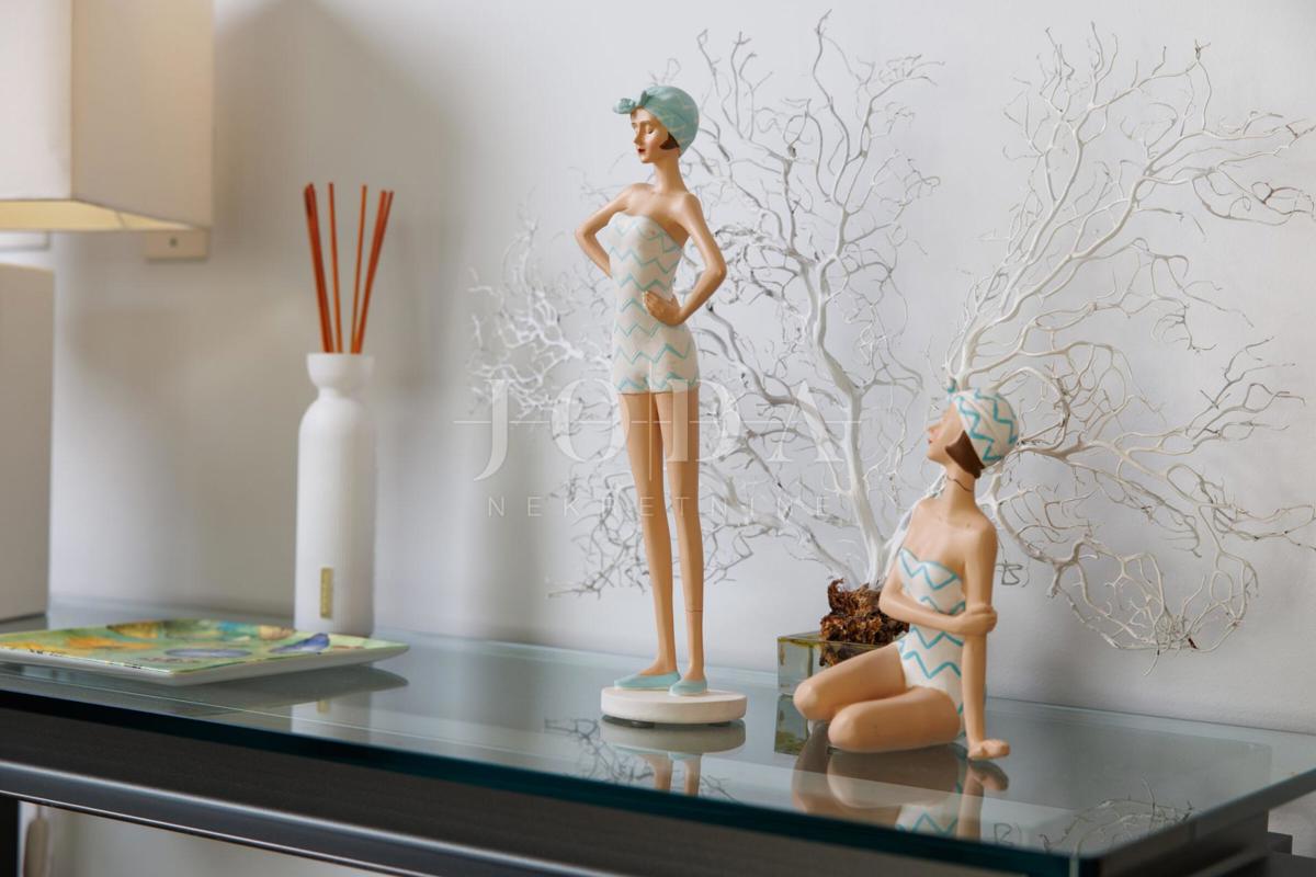 Casa di lusso in prima fila sul mare