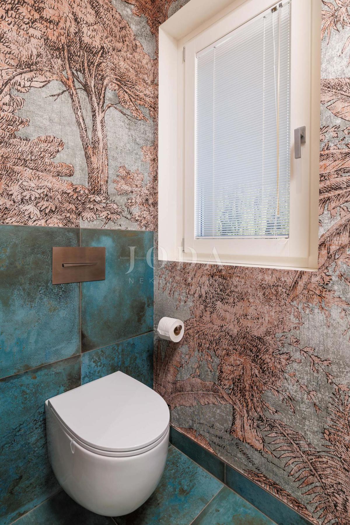 Casa di lusso in prima fila sul mare