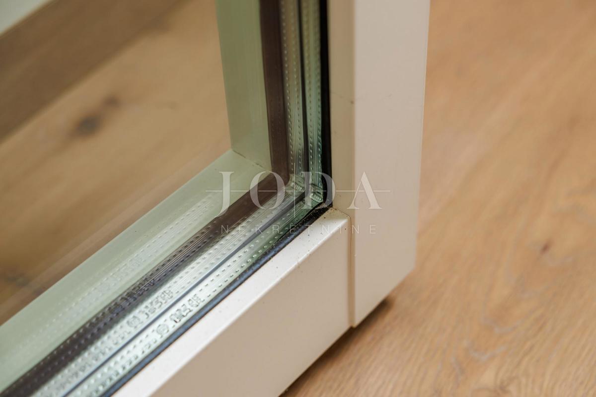 Casa di lusso in prima fila sul mare