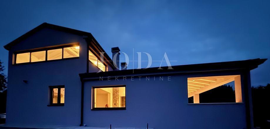 Casa Gračišće, 303m2