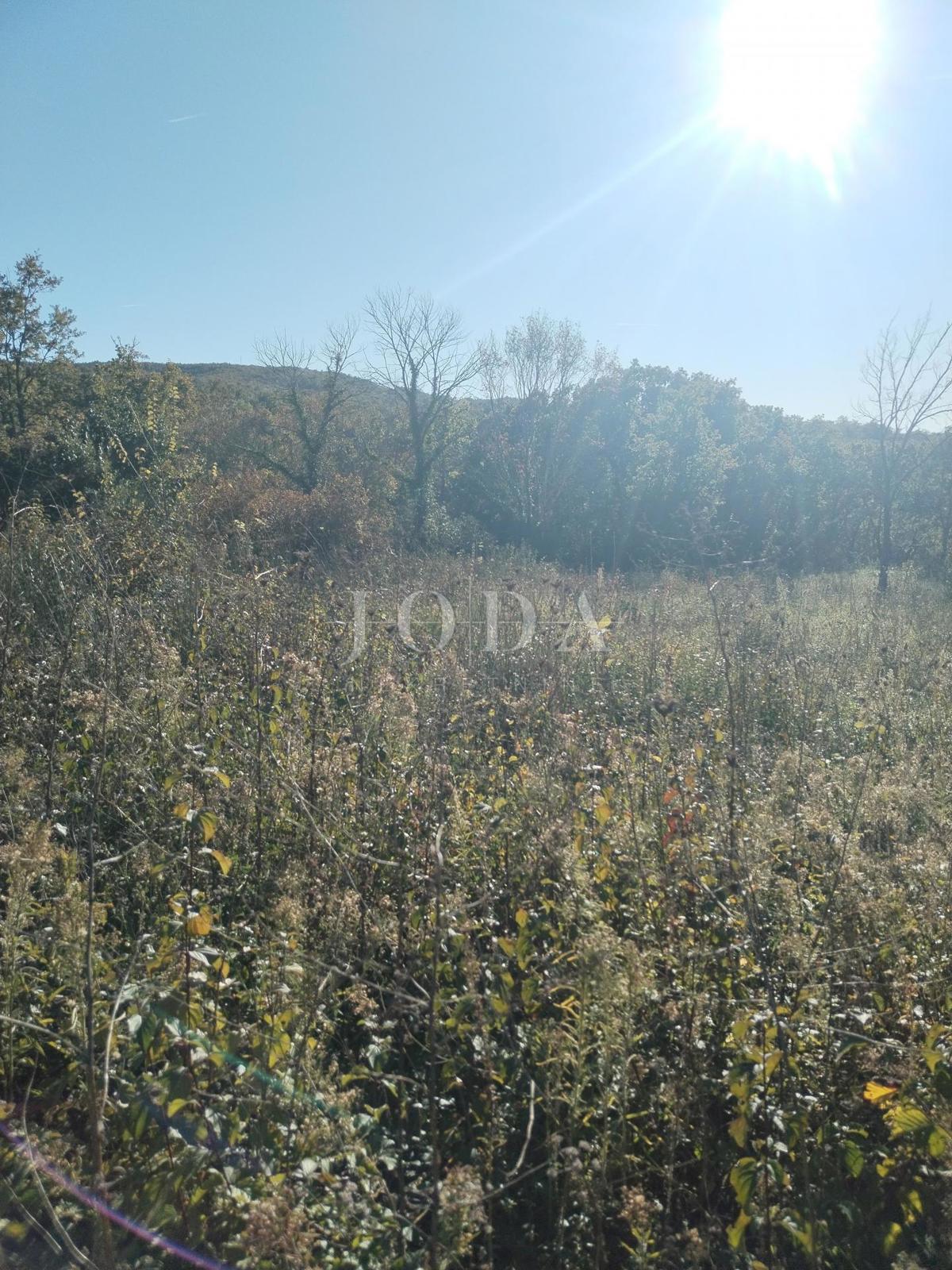 Terreno Labin, 950m2