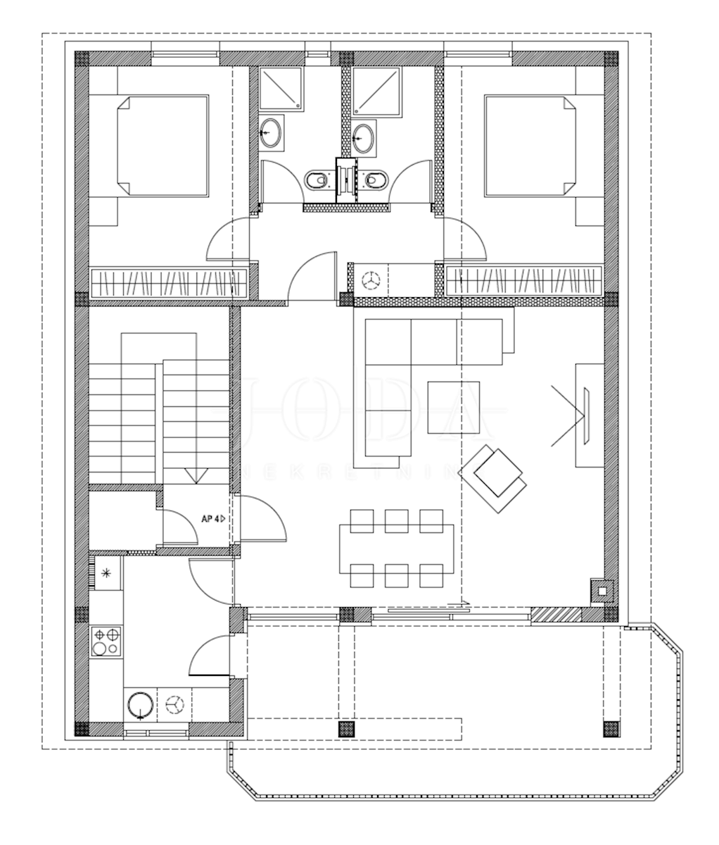 Dramalj, casa recentemente ristrutturata con cinque appartamenti e una piscina