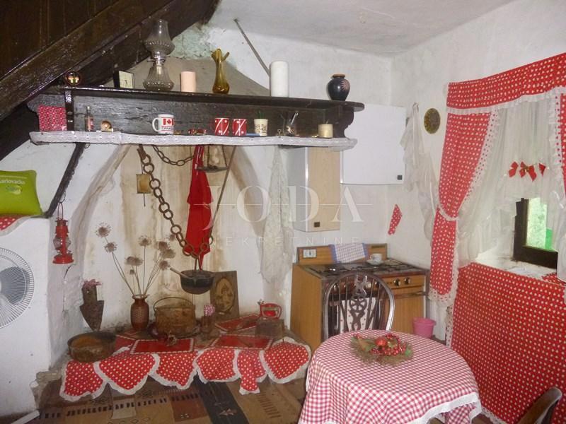 Semi-detached stone house, partially renovated