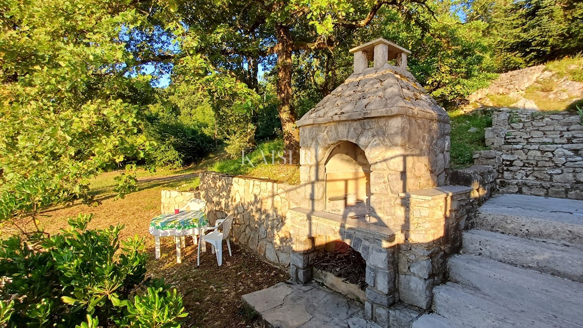 Mošćenička Draga, casa bifamiliare con vista sul mare