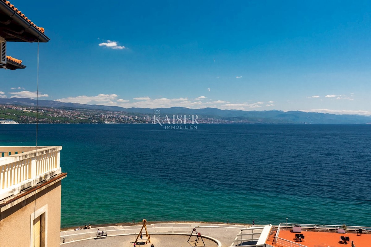 Abbazia, centro - appartamento vicino al mare con una bellissima vista