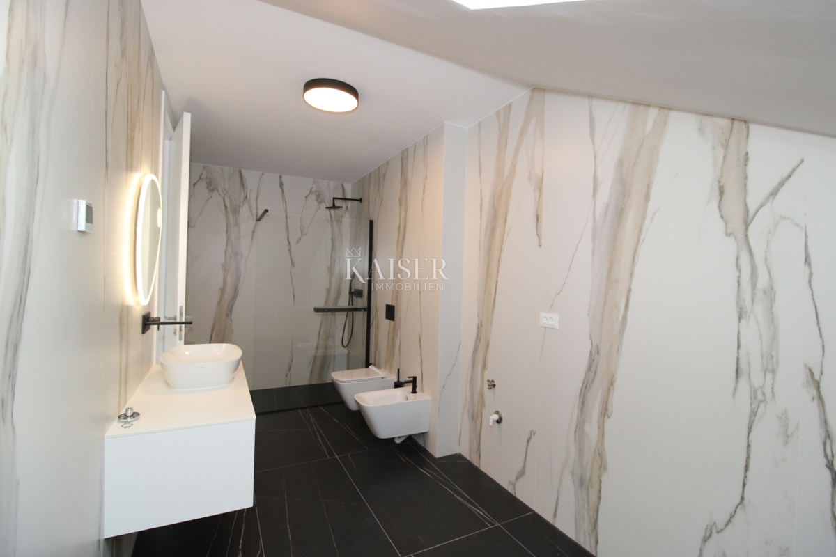 Appartamento Opatija, 545,79m2