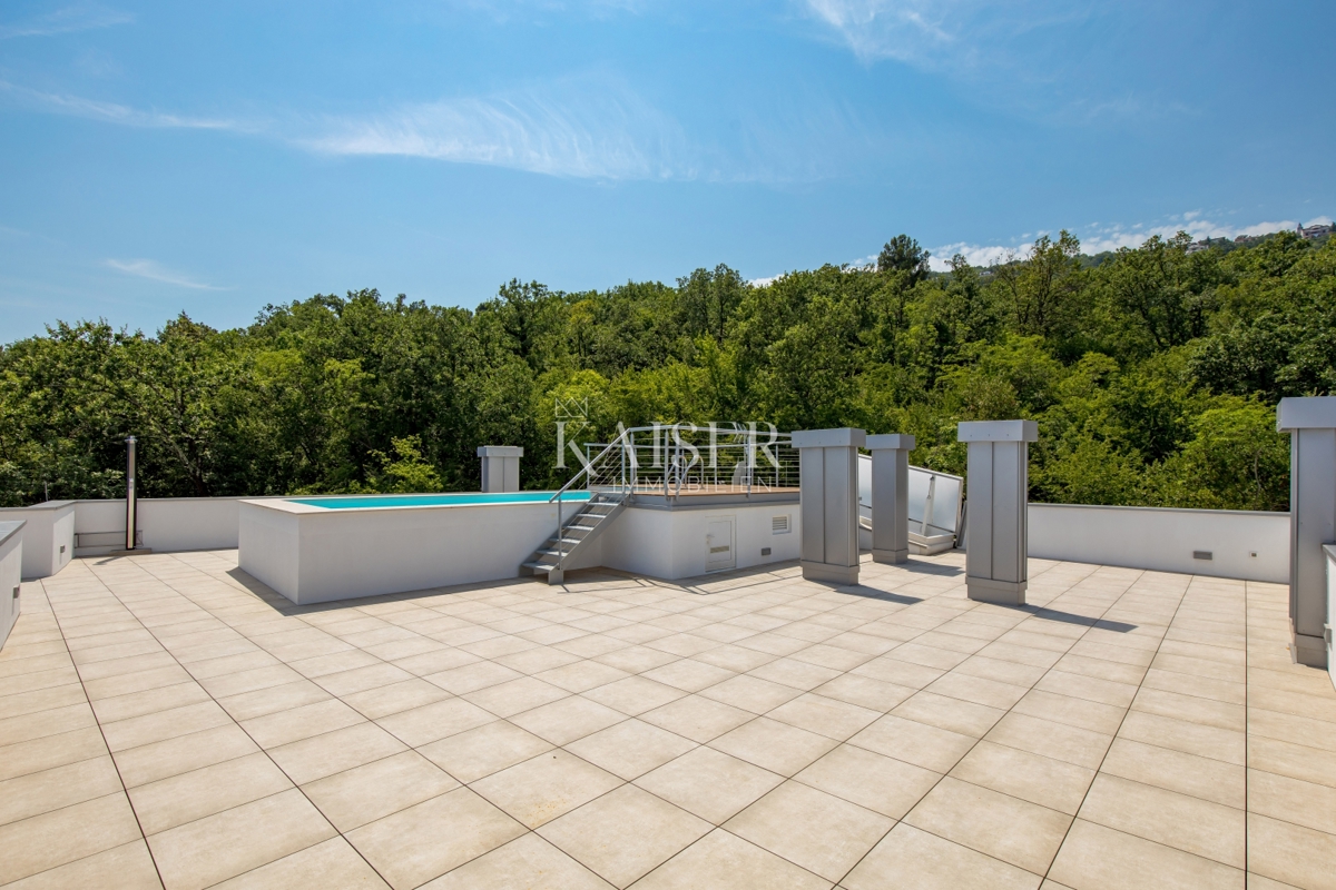 Appartamento Opatija, 545,79m2