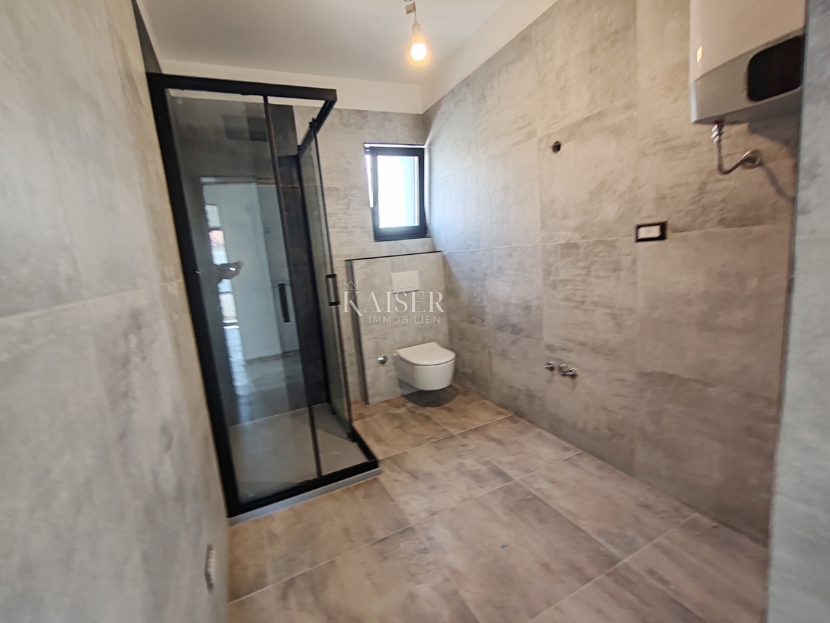 Appartamento Marinići, Viškovo, 125,72m2