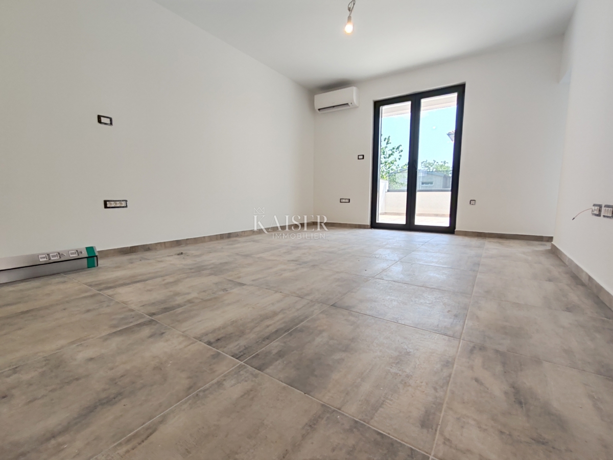 Appartamento Marinići, Viškovo, 125,72m2