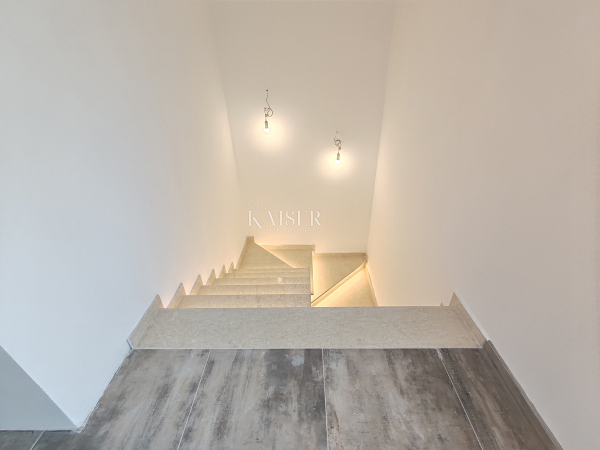 Appartamento Marinići, Viškovo, 125,72m2