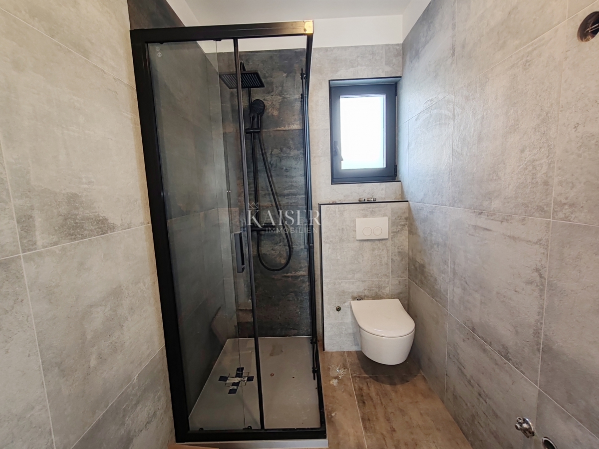 Appartamento Marinići, Viškovo, 125,72m2