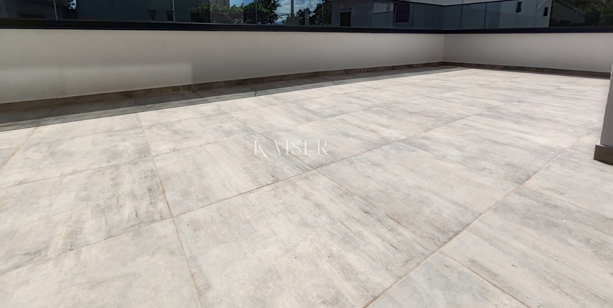 Appartamento Marinići, Viškovo, 125,72m2