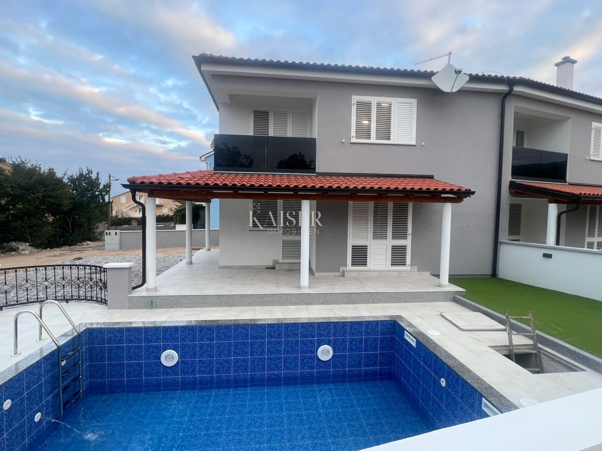 Crikvenica, Jadranovo - casa con piscina