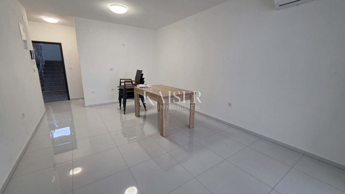 Novi Vinodolski - appartamento al piano terra S1 nuova costruzione 68m2