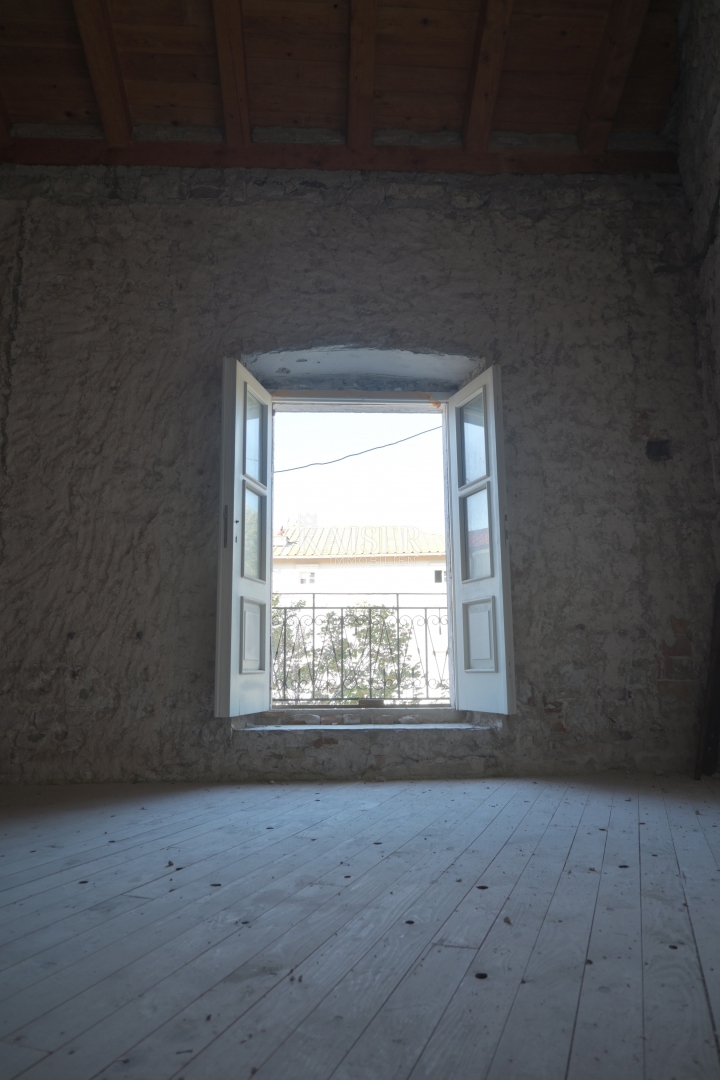 Isola di Cherso e Lussino, Osor, appartamento a tre piani 148 m2