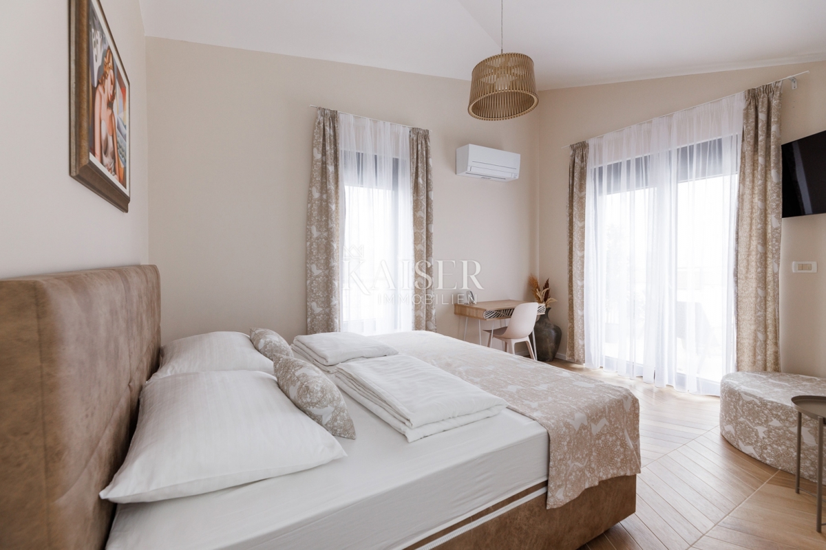 Villa Malinska, Malinska-Dubašnica, 390m2