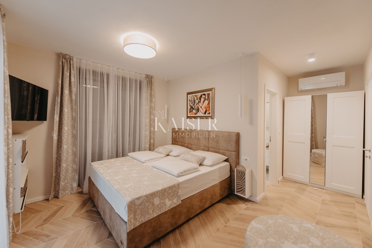 Villa Malinska, Malinska-Dubašnica, 390m2