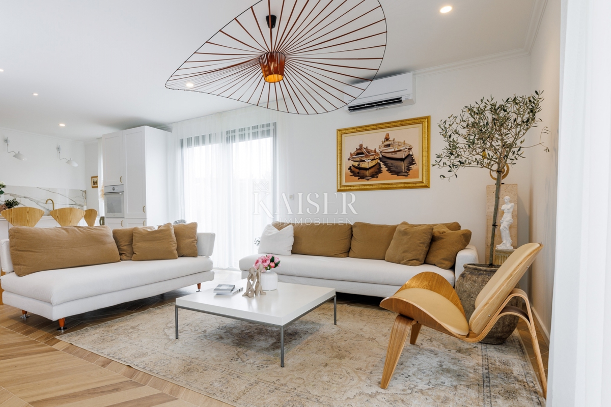Villa Malinska, Malinska-Dubašnica, 390m2