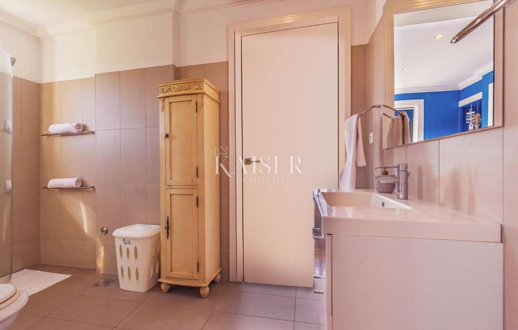 Istria, Medolino - villa esclusiva a 300 m dal mare, 500 m2