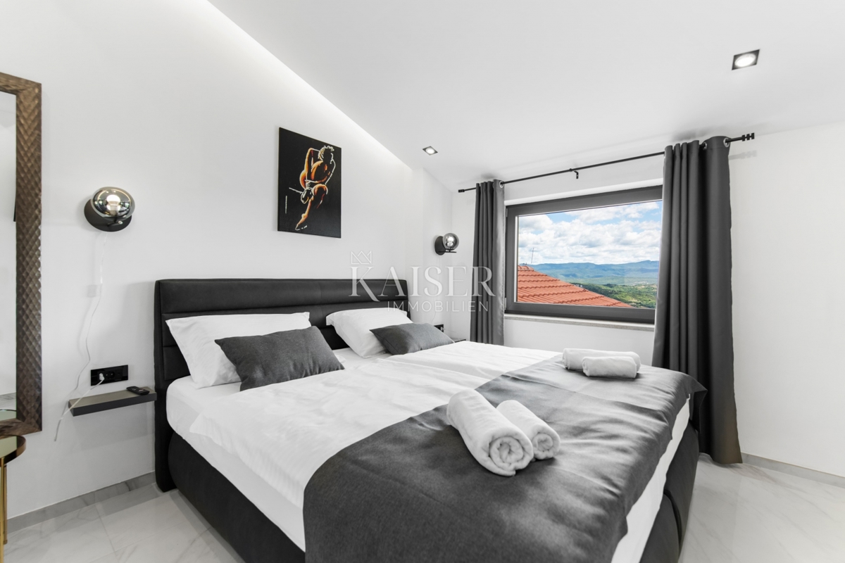 Istria, Buzet - villa di lusso, 210m2, con vista unica