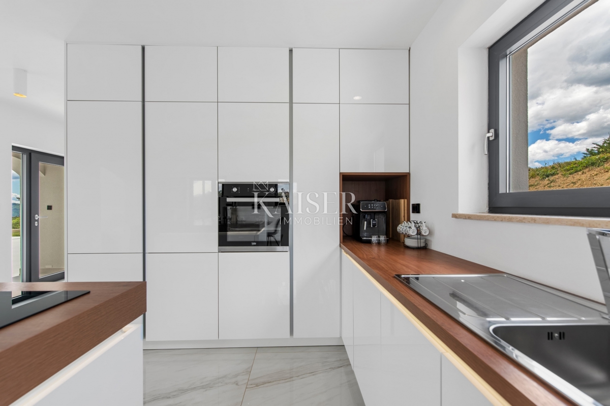 Istria, Buzet - villa di lusso, 210m2, con vista unica