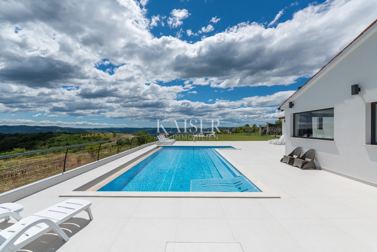 Istria, Buzet - villa di lusso, 210m2, con vista unica