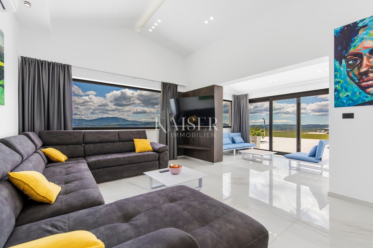Istria, Buzet - villa di lusso, 210m2, con vista unica