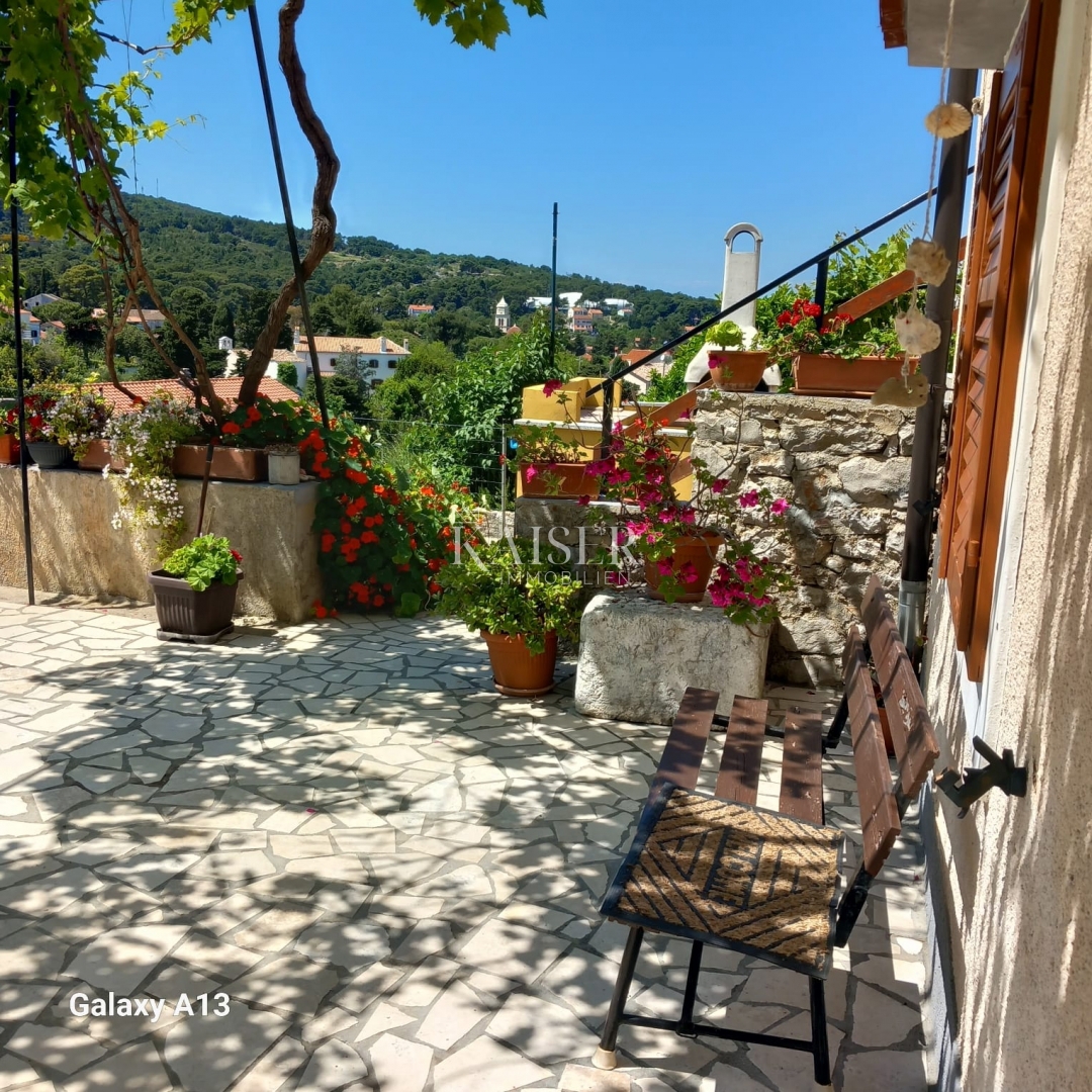 Veli Lošinj - casa arredata con due appartamenti