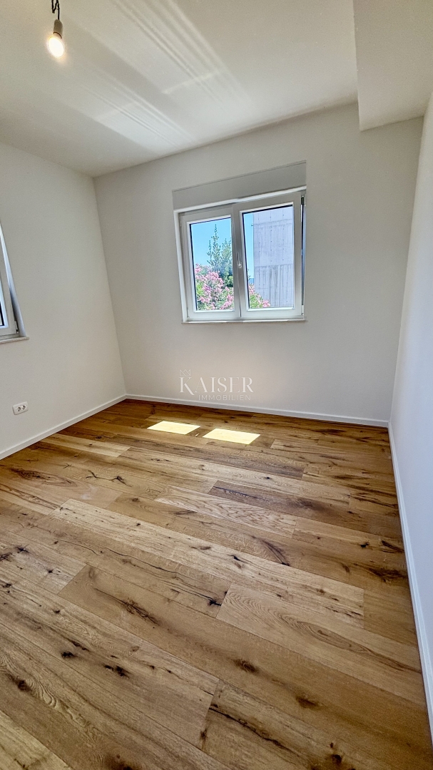 Zara-Sukošan: Appartamento con tre camere da letto con vista, a 50 m dal mare