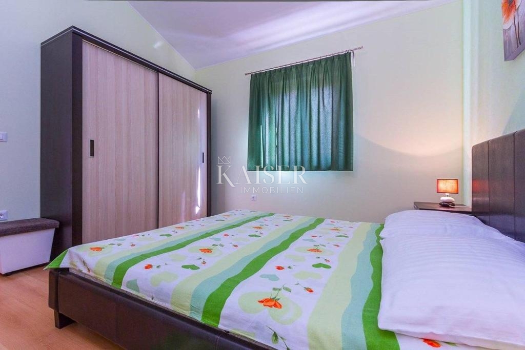 Istria, Parenzo, casa con piscina