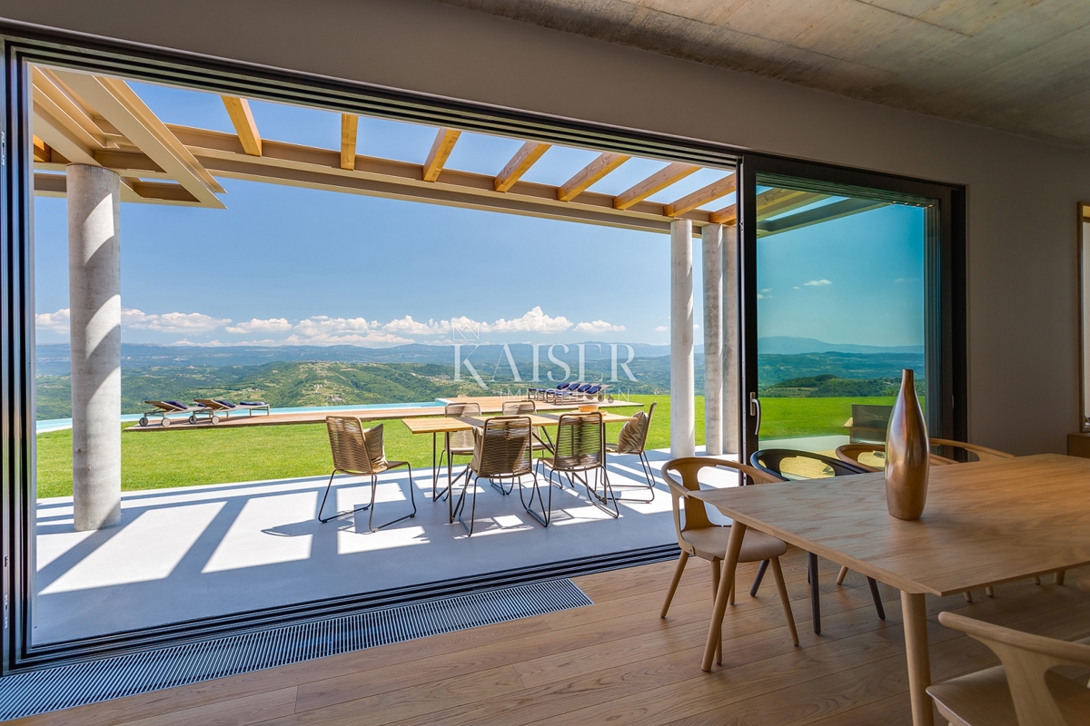 Istria, Montona - villa esclusiva con splendida vista panoramica
