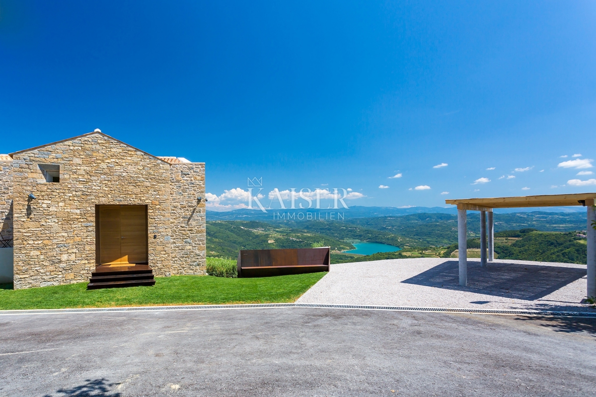 Istria, Montona - villa esclusiva con splendida vista panoramica