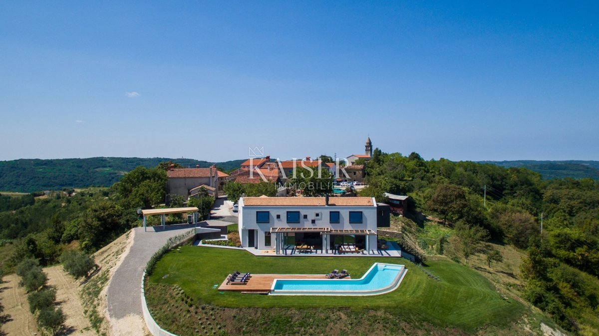 Istria, Montona - villa esclusiva con splendida vista panoramica